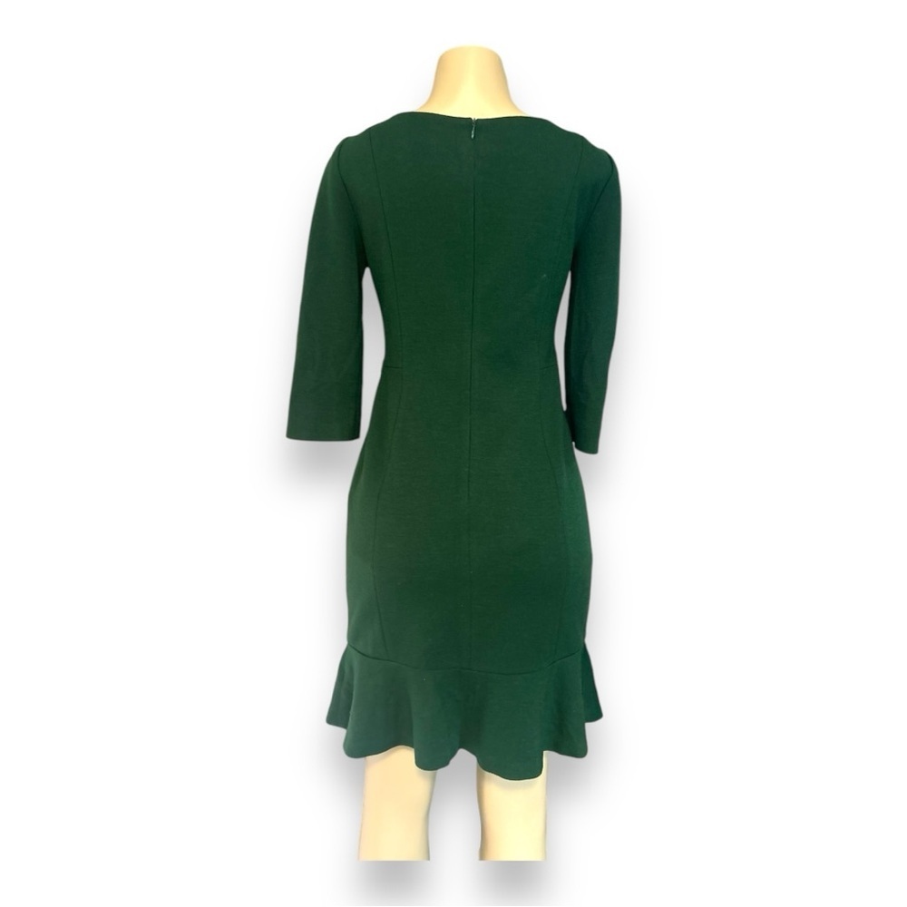 Green Dress - Picture 4 of 5
